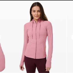 Like New! Lululemon Nulu Define Jacket with hood